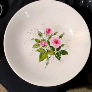 Vintage garden Rose large serving bowl Pink and cream